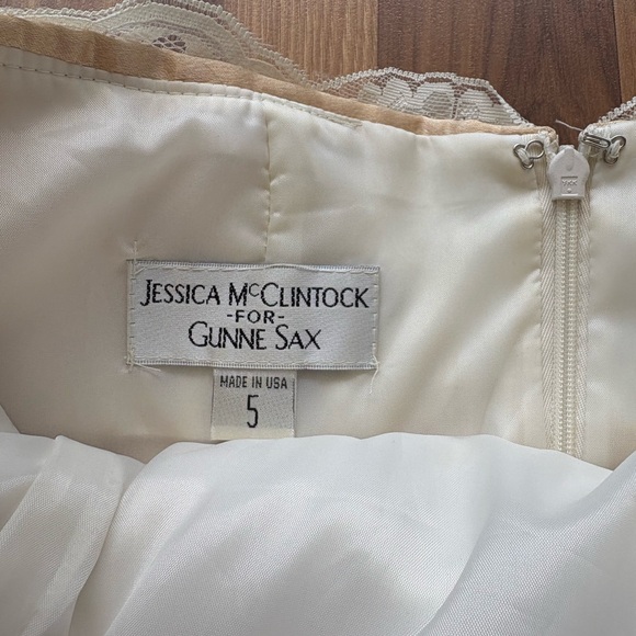 Jessica McClintock Ivory Satin Dress - Picture 2 of 7